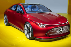 2023慕尼黑车展：奔驰CLA级概念车亮相，预示未来入门级车型设计